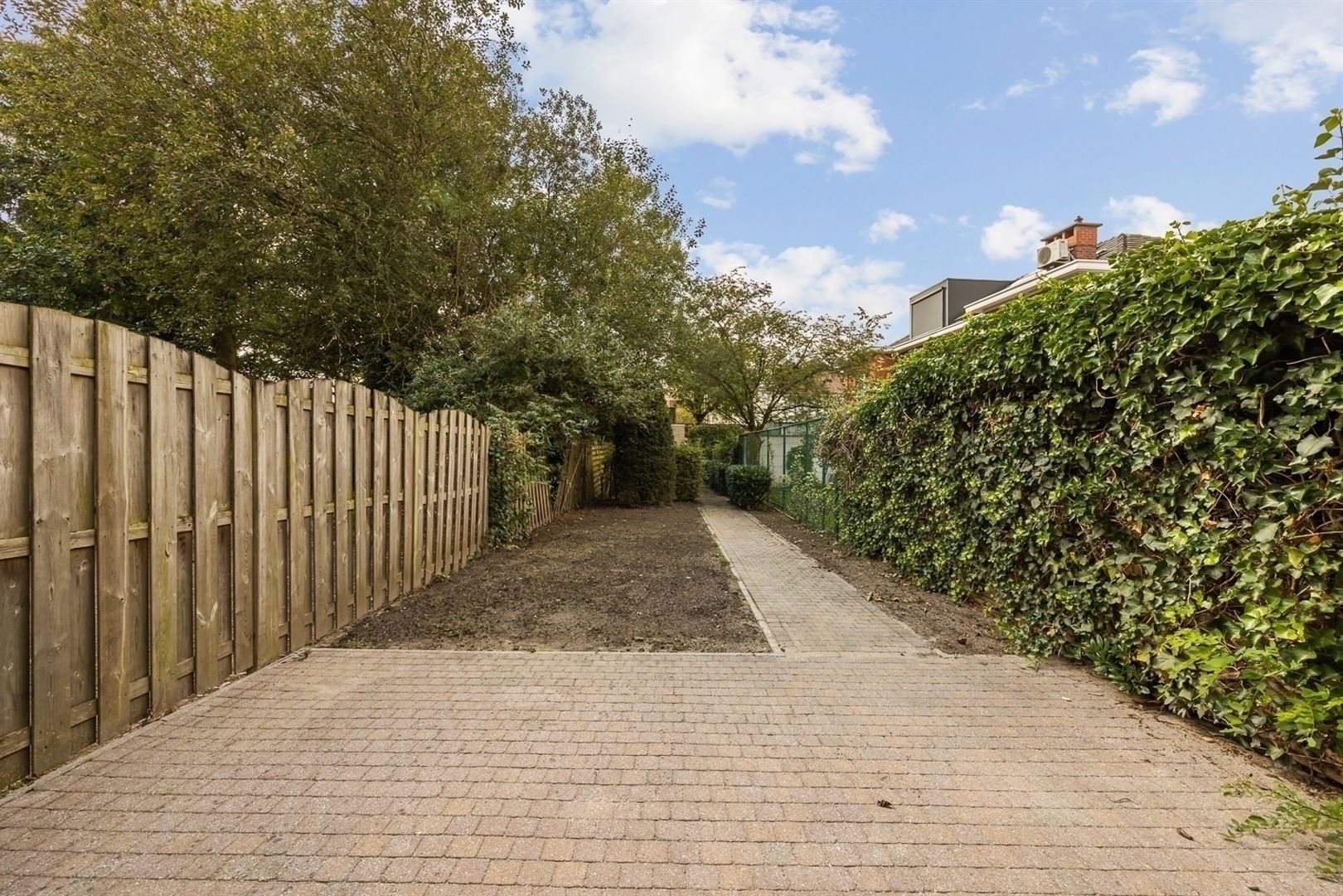 Commercieel pand met tuin &amp; P  op toplocatie in Mariaburg - foto 5