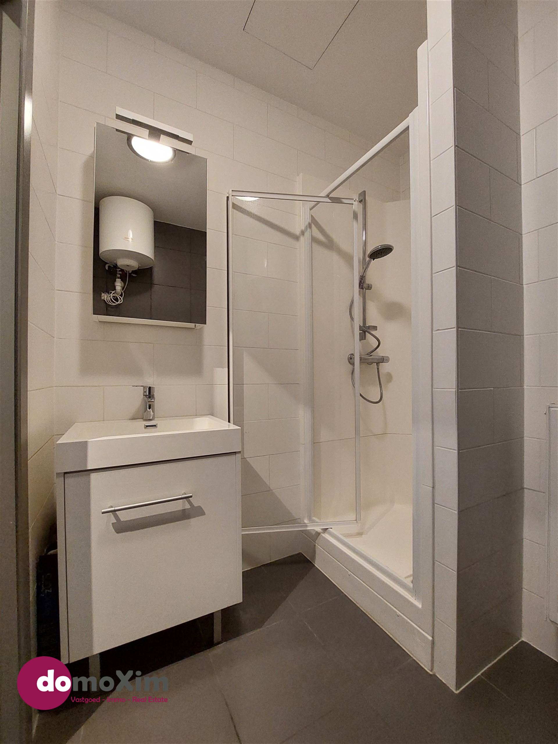 Moderne gemeubelde studio, geschikt voor één persoon, in het centrum van Leuven - foto 5