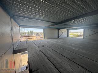 Nouvelle unité PME à vendre d'une superficie de 432 m² avec 216 m² d'espace de bureau et 7 places de parking privatives.L'entrepôt fait partie du...