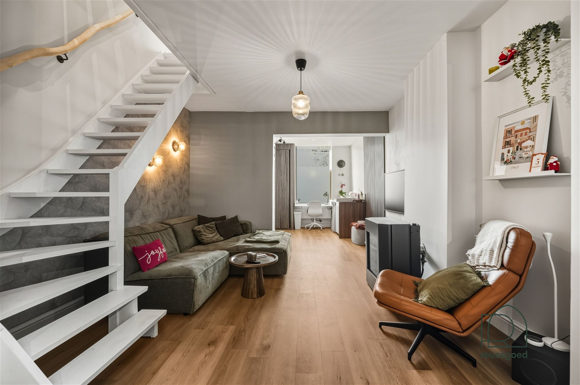 Charmant en gerenoveerd instapklaar huis met 2 slaapkamers  - foto 5