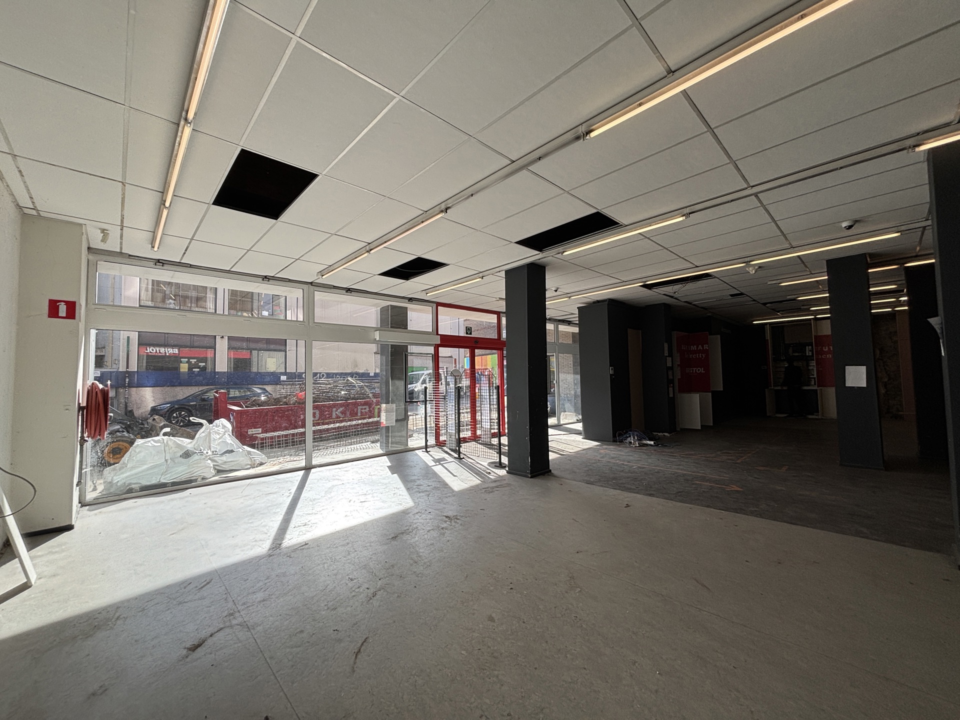 Commercial for rent in Schaerbeek - photo 4