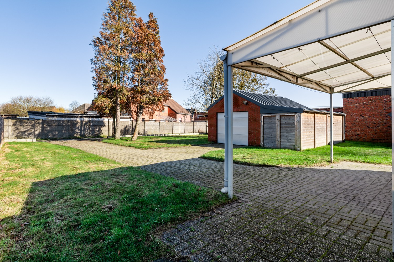 Te renoveren laagbouwwoning op toplocatie nabij centrum Berlaar-Heikant - foto 3