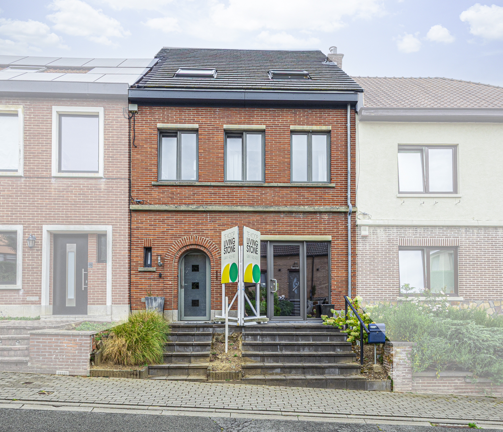 Gerenoveerd rijhuis met winkelruimte - centrum Itterbeek - foto 1