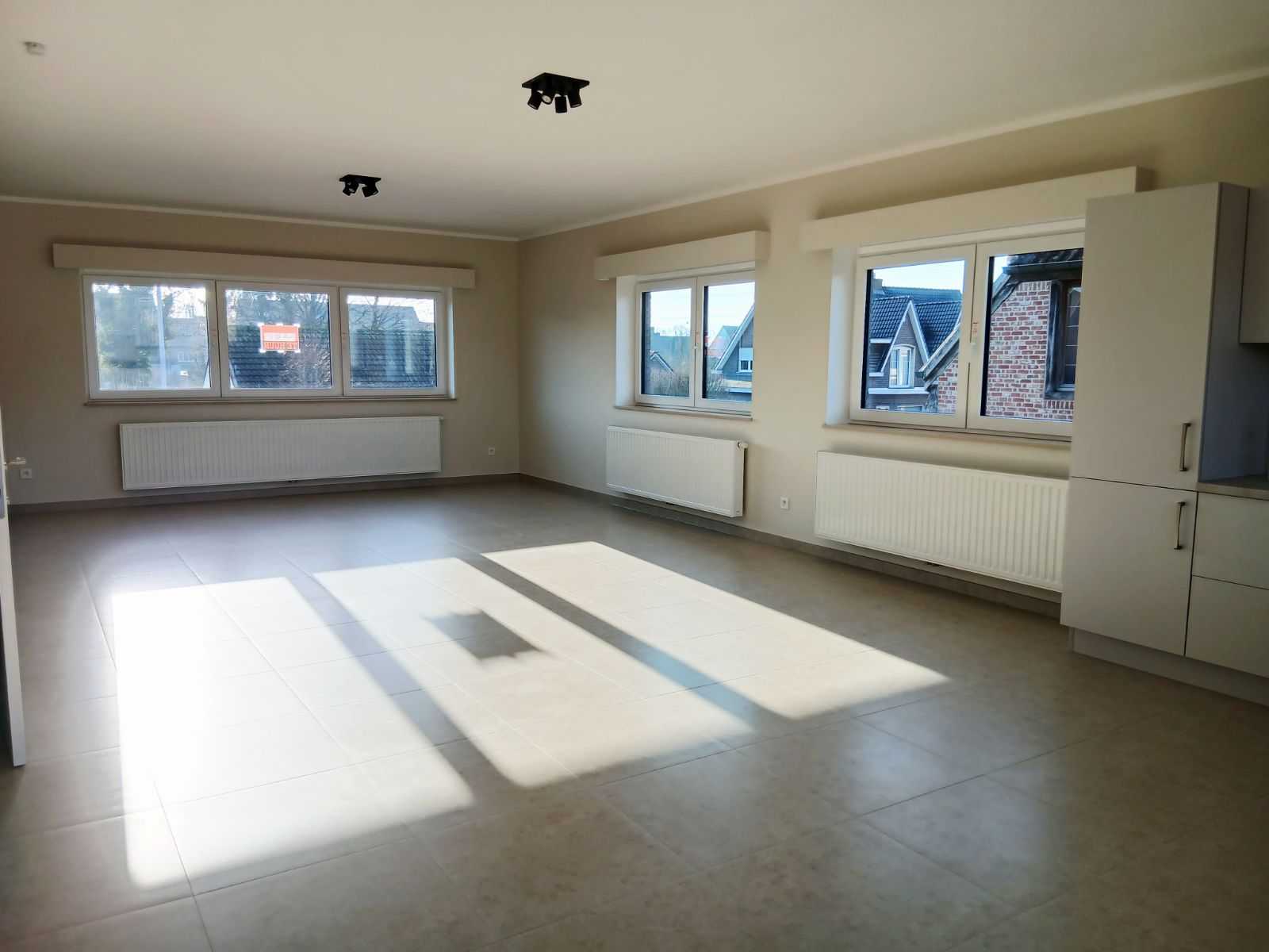 Appartement te huur in Geel met 4 slaapkamers - foto 3