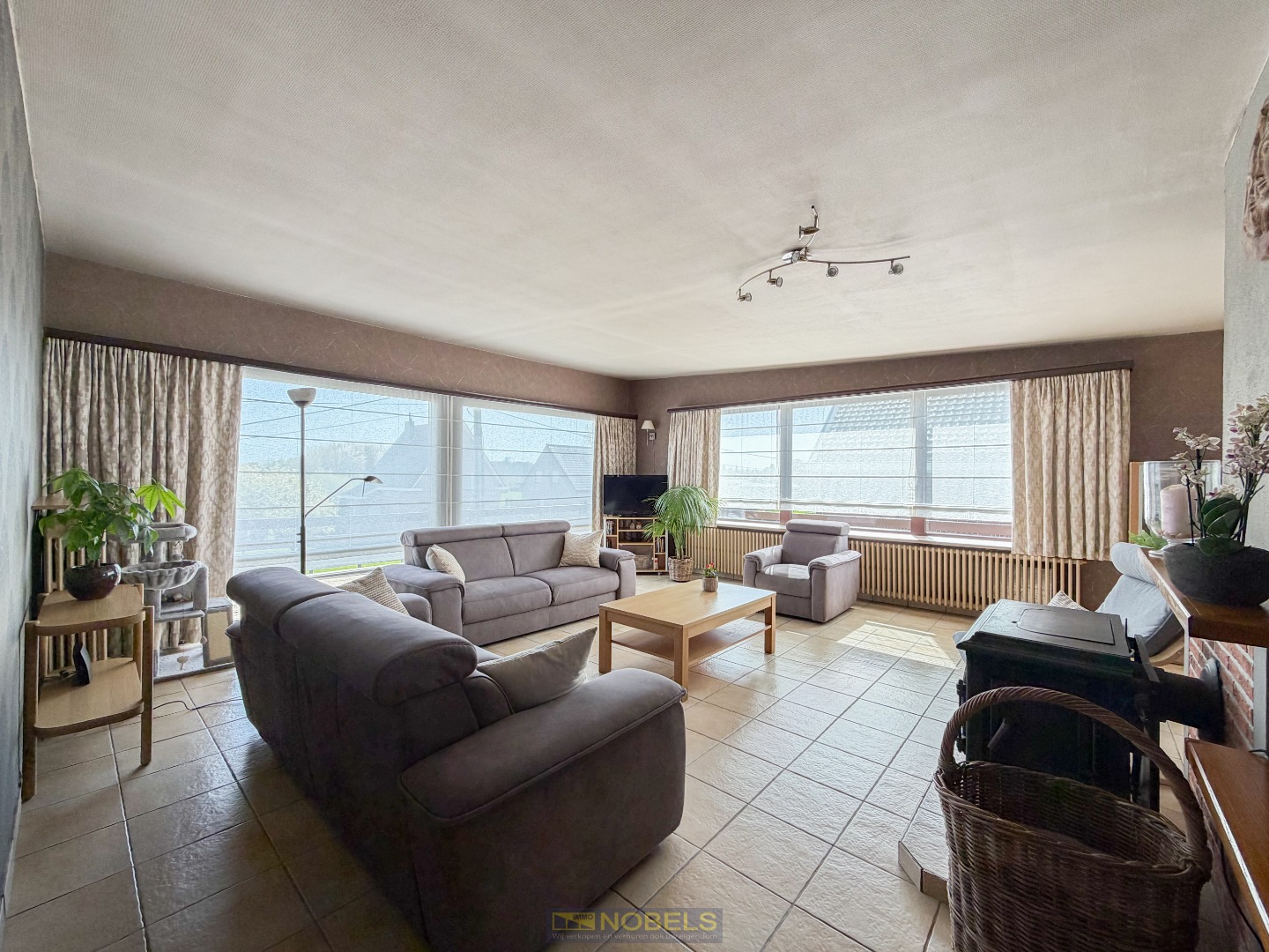 Te koop, Veelzijdige en uiterst ruime open bebouwing op gunstige ligging te Brakel! - photo 5