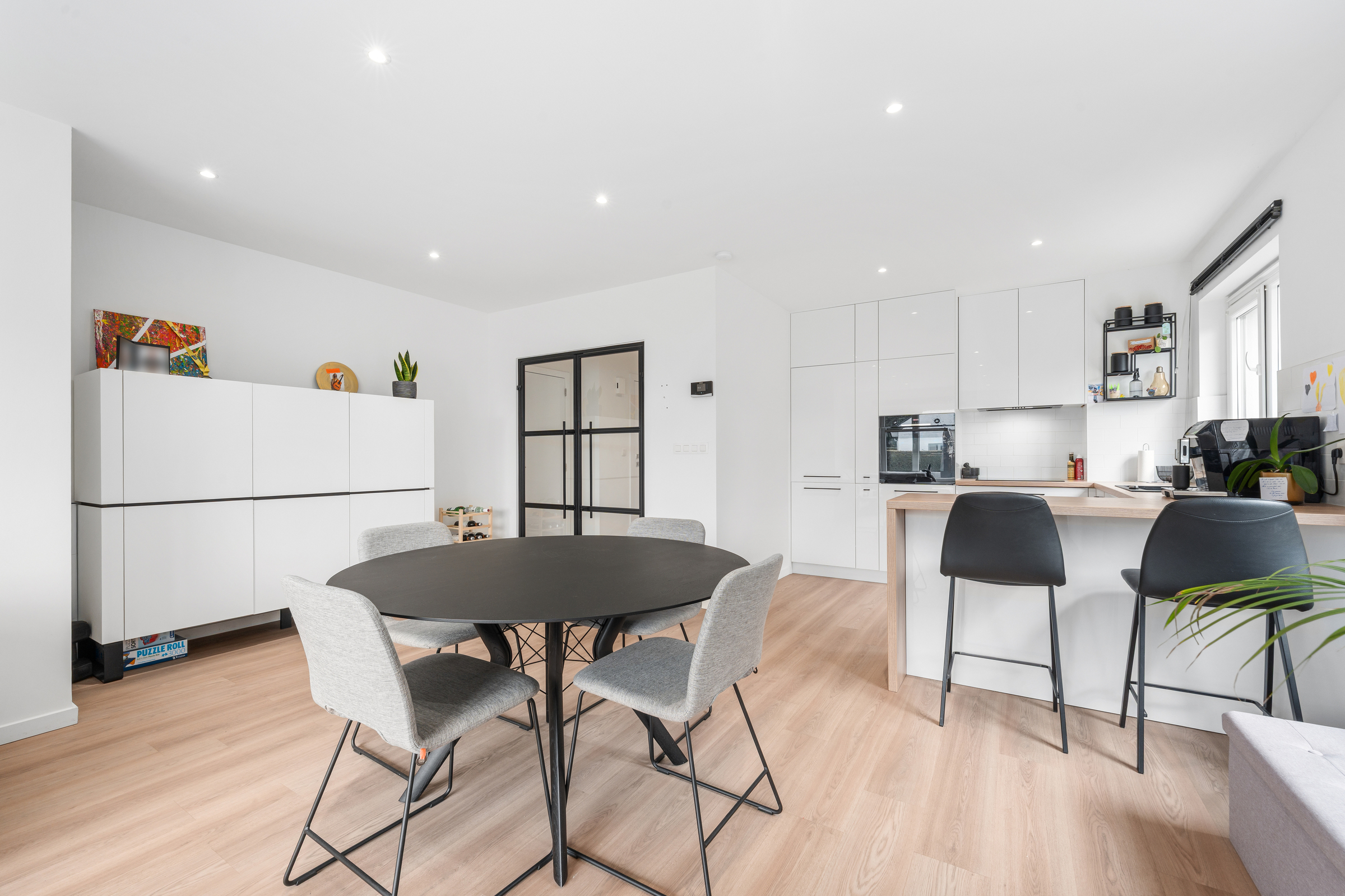 Gelijkvloers appartement met 2 slaapkamers en garage - foto 5
