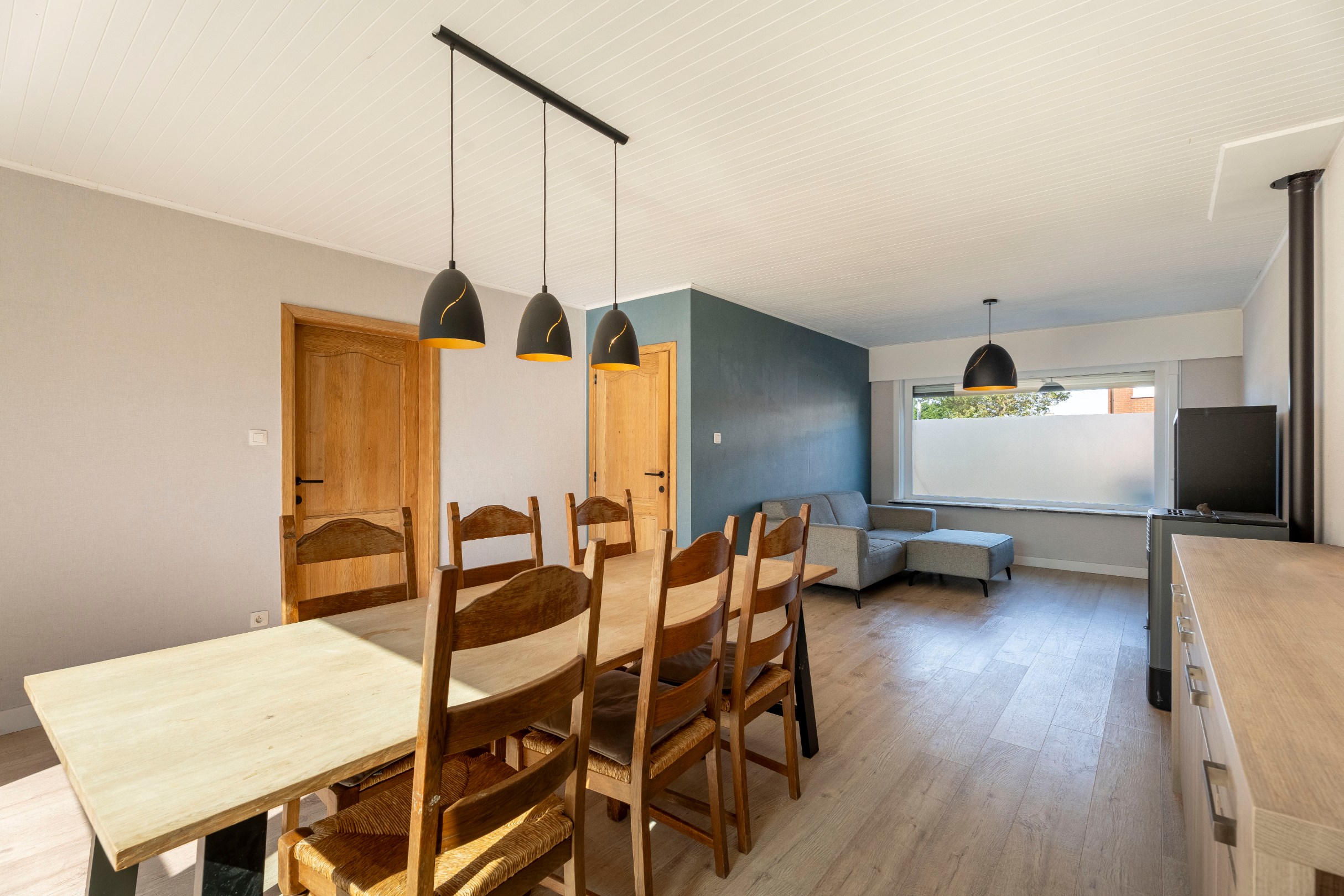 RUIME WONING MET 4 SLAAPKAMERS IN DEERLIJK - foto 5