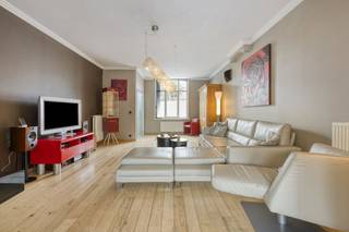 Passez les jours de visite les 03/09 et 06/09. Contactez le gestionnaire de fichiers pour prendre rendez-vous. Le prix indiqué est un prix...