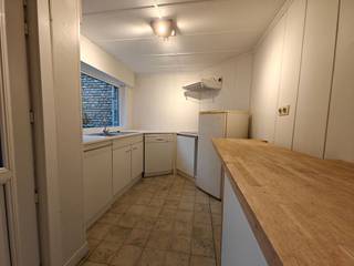 In het rustige, charmante Reninge (deelgemeente Lo-Reninge), in de driehoek Ieper - Diksmuide - Veurne, gelegen in een rustige straat huisvest...