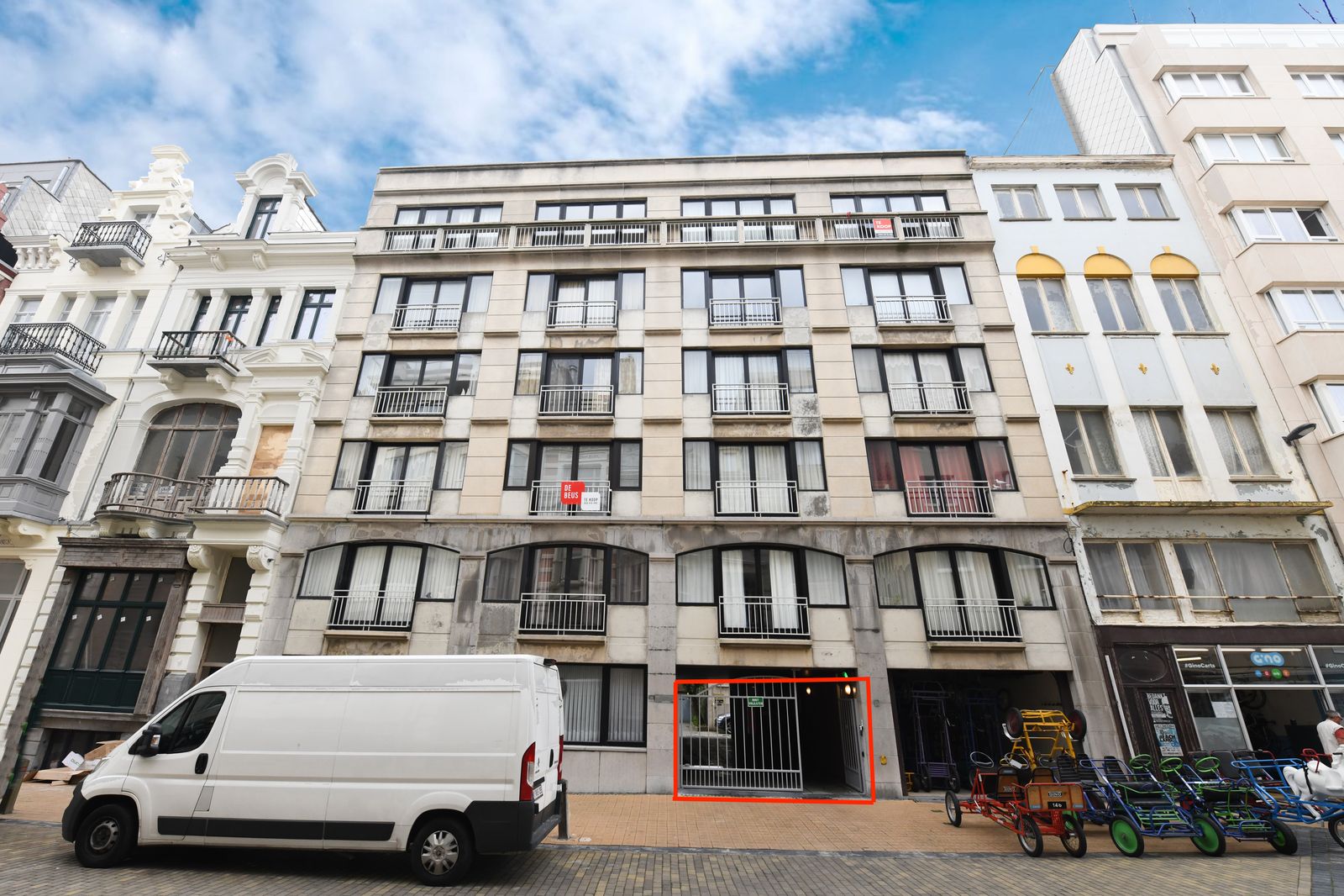 Emplacement facilement accessible au cœur du centre-ville, près de la plage - photo 2