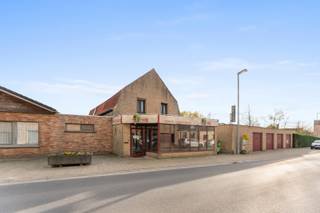 Commercial for sale in Alveringem