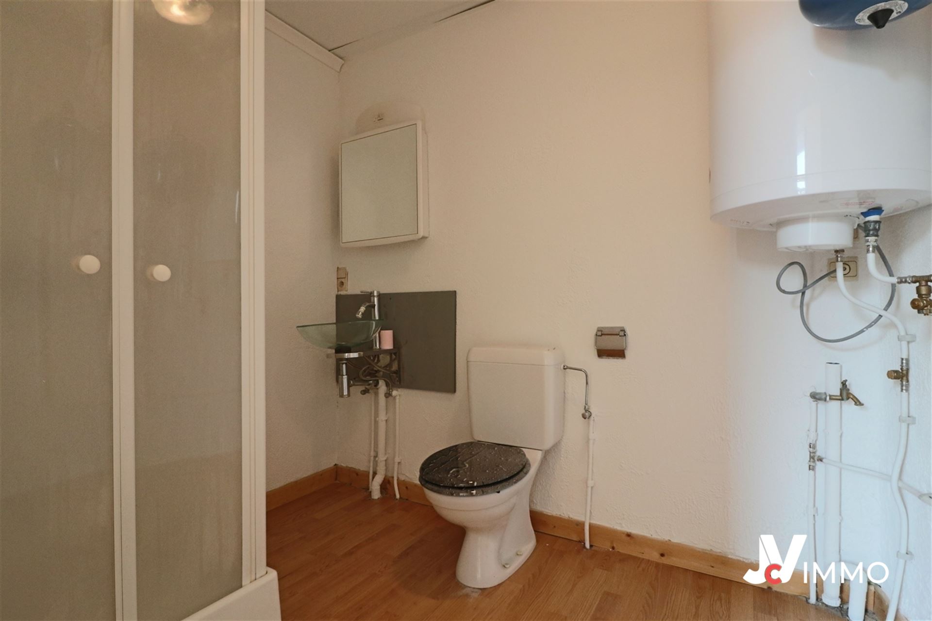 Apartment for rent in Waremme with 1 bedroom - photo 5