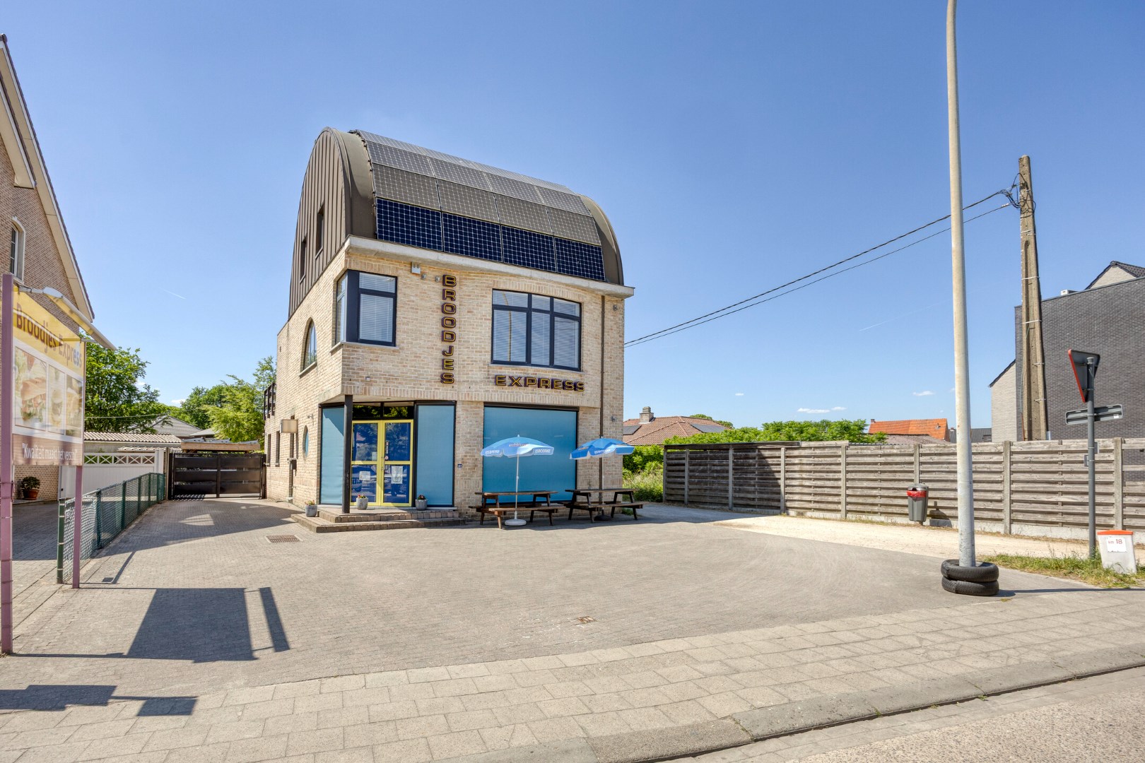 Goed draaiende horecazaak op top locatie in Mol-Achterbos ! - foto 1