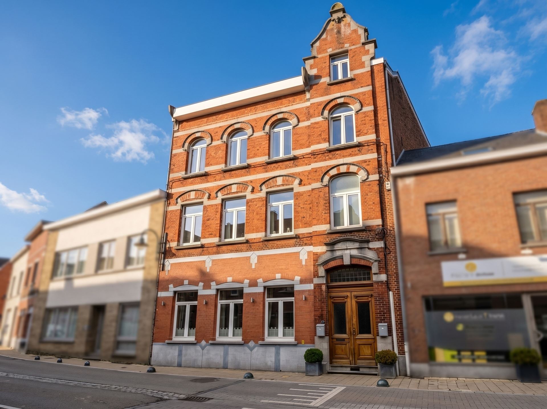 Immeuble de rapport de 4 appartements - photo 1