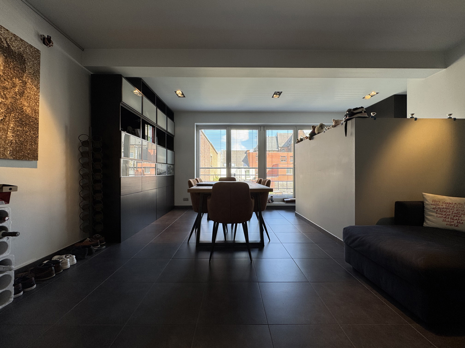 Luxueus afgewerkt duplex loft in het centrum van Aalst! - foto 2