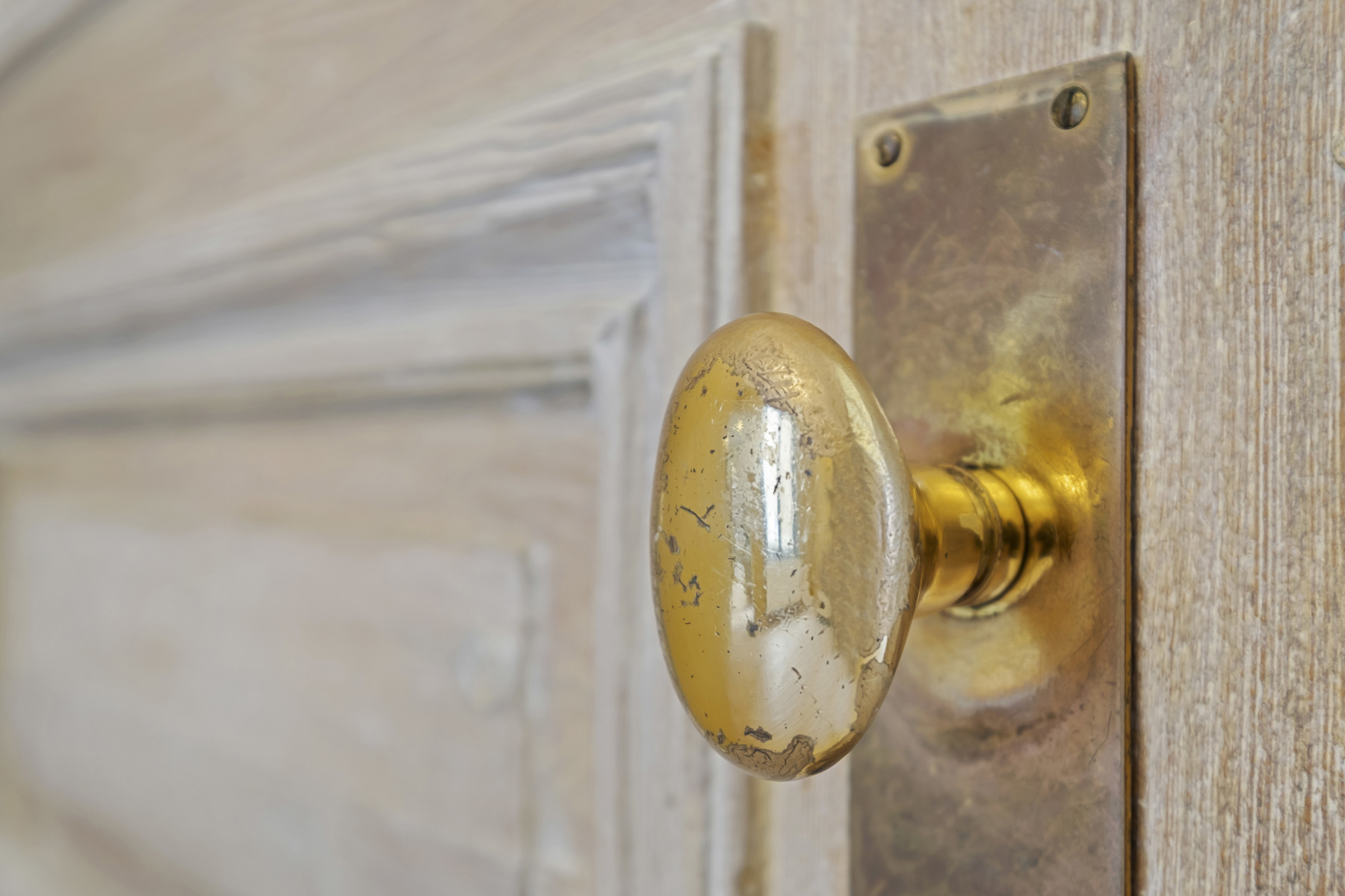 Ruim gerenoveerd herenhuis in Oostende. - foto 3