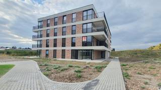 Ben je op zoek naar een instapklaar, energiezuinig appartement met moderne afwerking en veel lichtinval? Dan is dit prachtige nieuwbouwappartement...