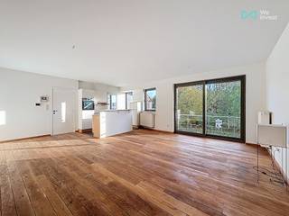 Kan je deze tekst vertalen naar het frans? Bent u op zoek naar een stijlvol en instapklaar appartement met hoogwaardige materialen en een...