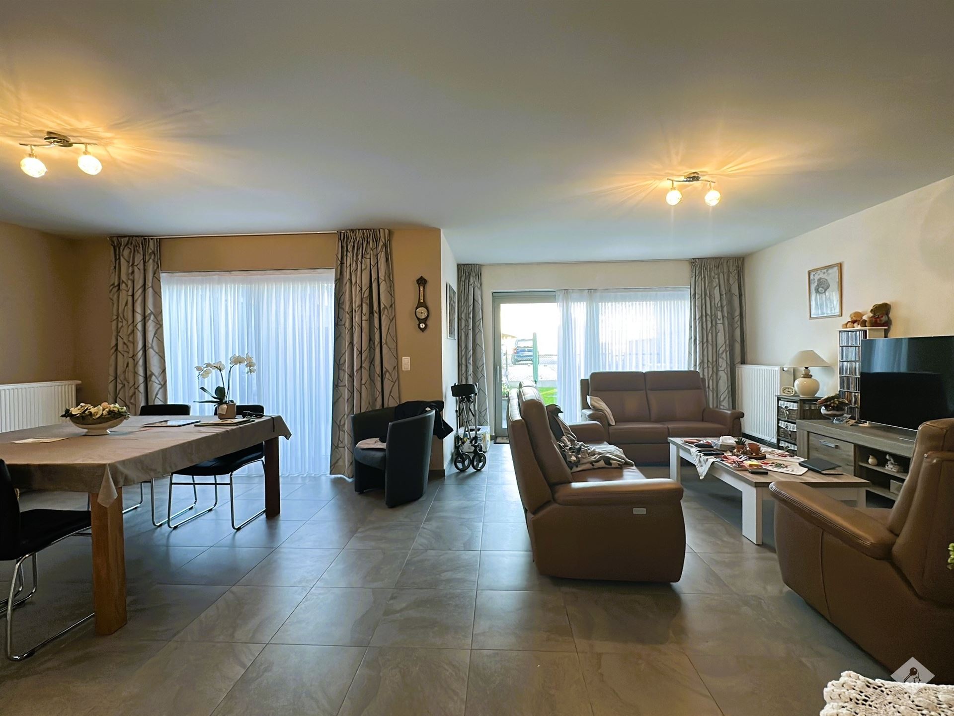 Appartement à louer à Buggenhout avec 2 chambres - photo 1