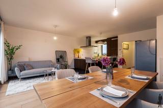 Energiezuinig appartement (ca. 112 m²) met 2 ruime slaapkamers, terras én garagebox – rustig gelegen in DuffelBent u op zoek naar een lichtrijk en...