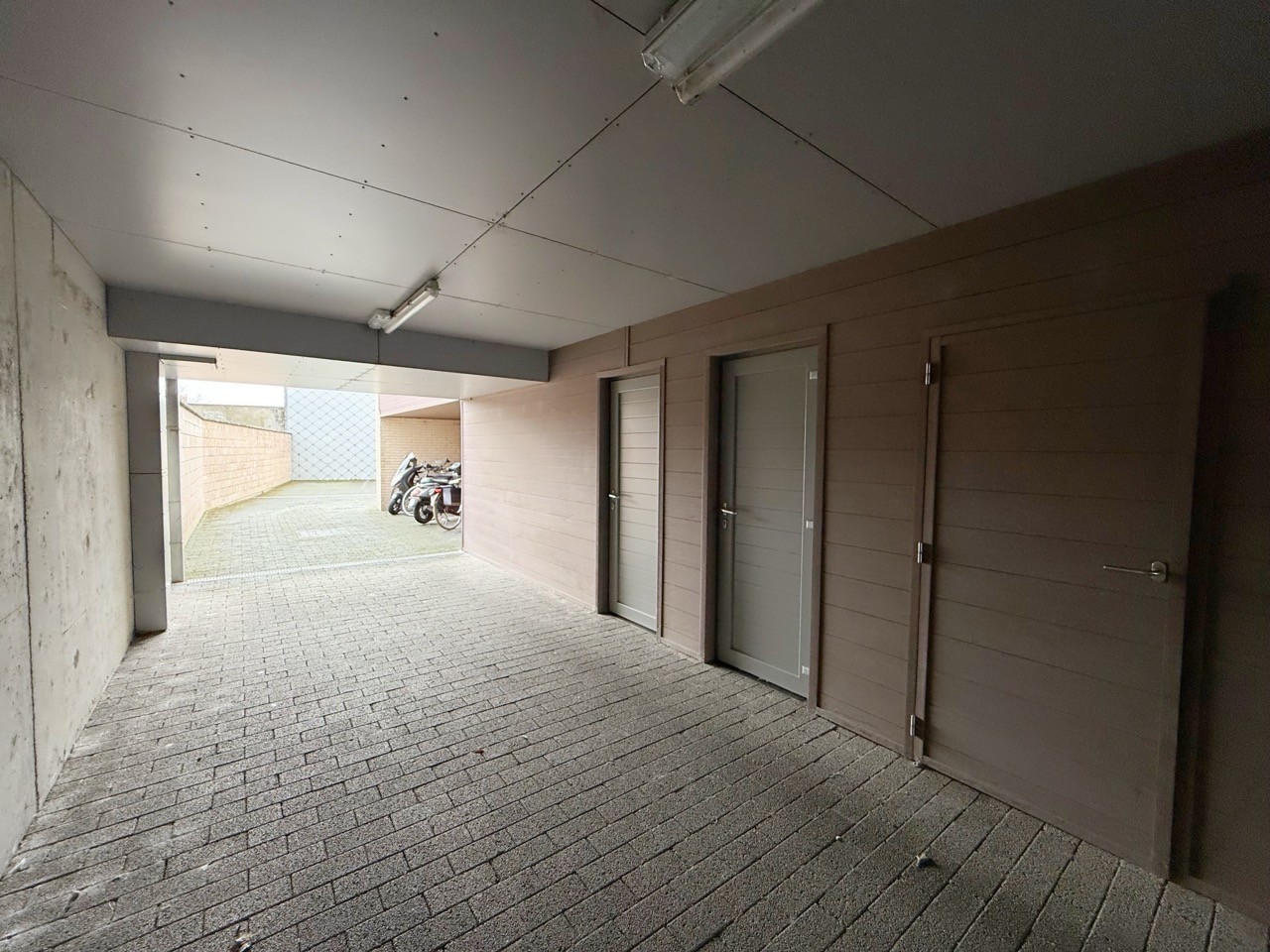 Autostaanplaats te Oostende - photo 5