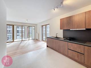 Dit charmante en sfeervolle appartement bevindt zich op de eerste verdieping van de moderne residentie Newport, aan de Parkdreef in Tour &...