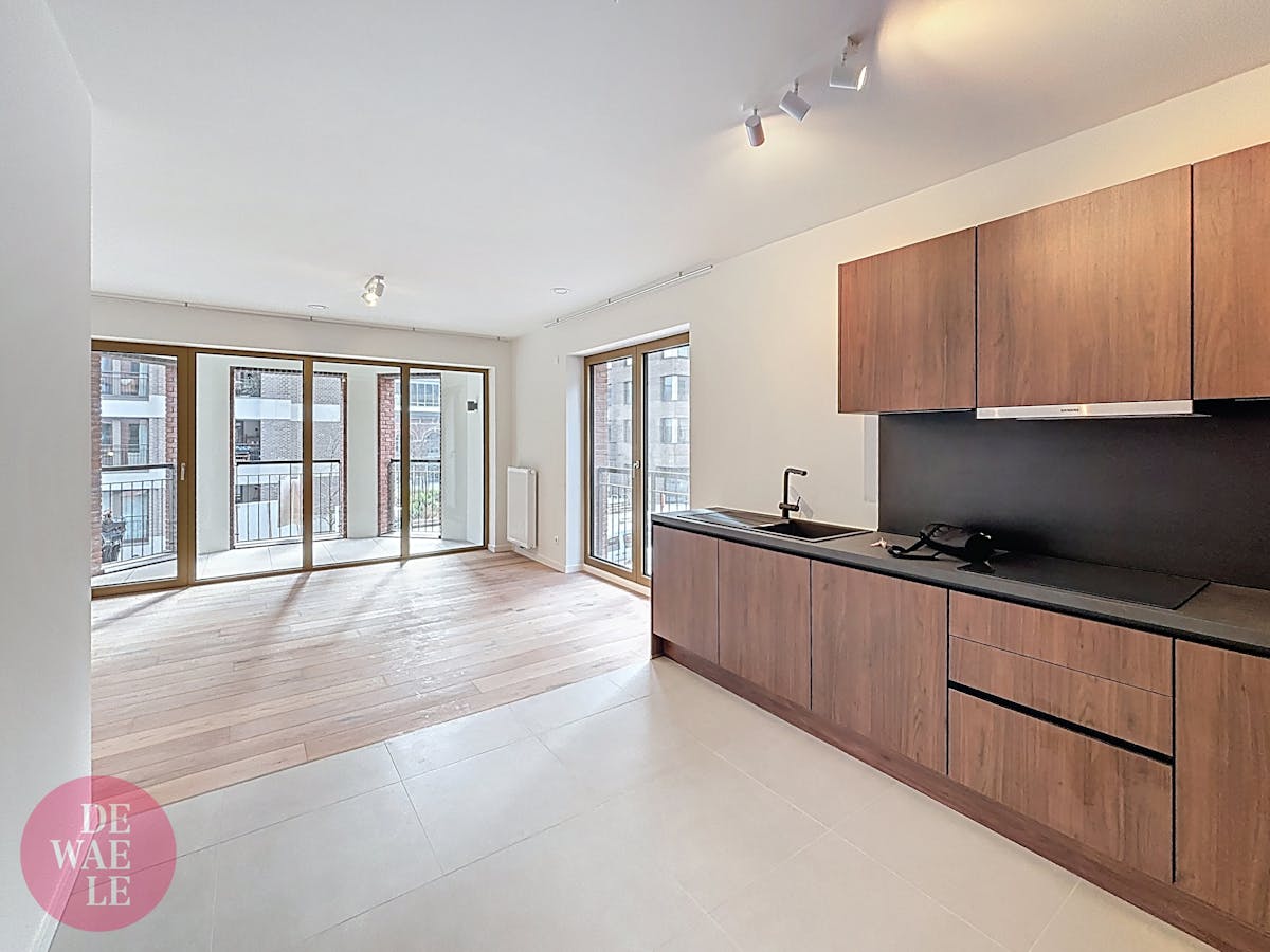 New built apartment with 2 bedrooms &amp; balcony at Tour&amp;Taxis - photo 3