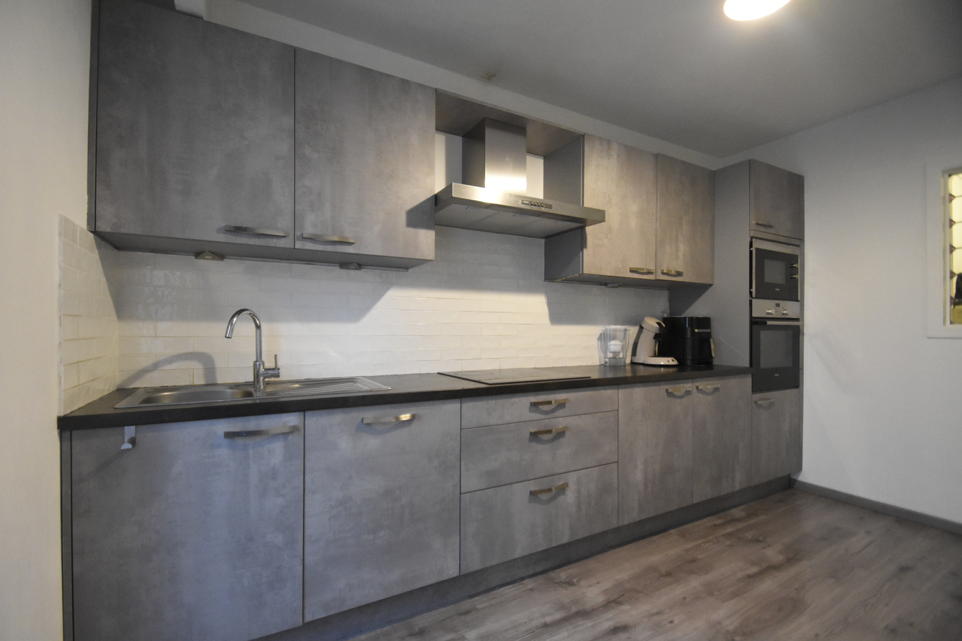 Instapklaar 2-slaapkamerappartement met terras – ideaal als opbrengsteigendom - foto 4