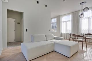 **Investeren in locatie én luxe**Maak kennis met De Bondgenoot: een exclusieve residentie met vijf volledig ingerichte appartementen die luxe en...