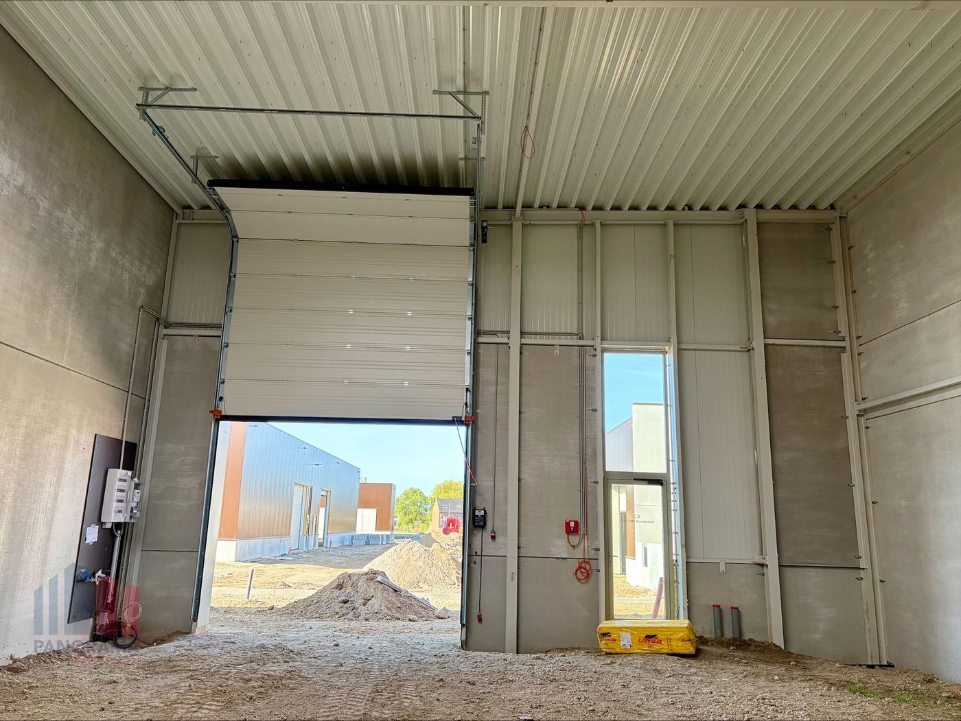 288 m² nieuwbouw KMO-unit nabij de E314 - foto 4