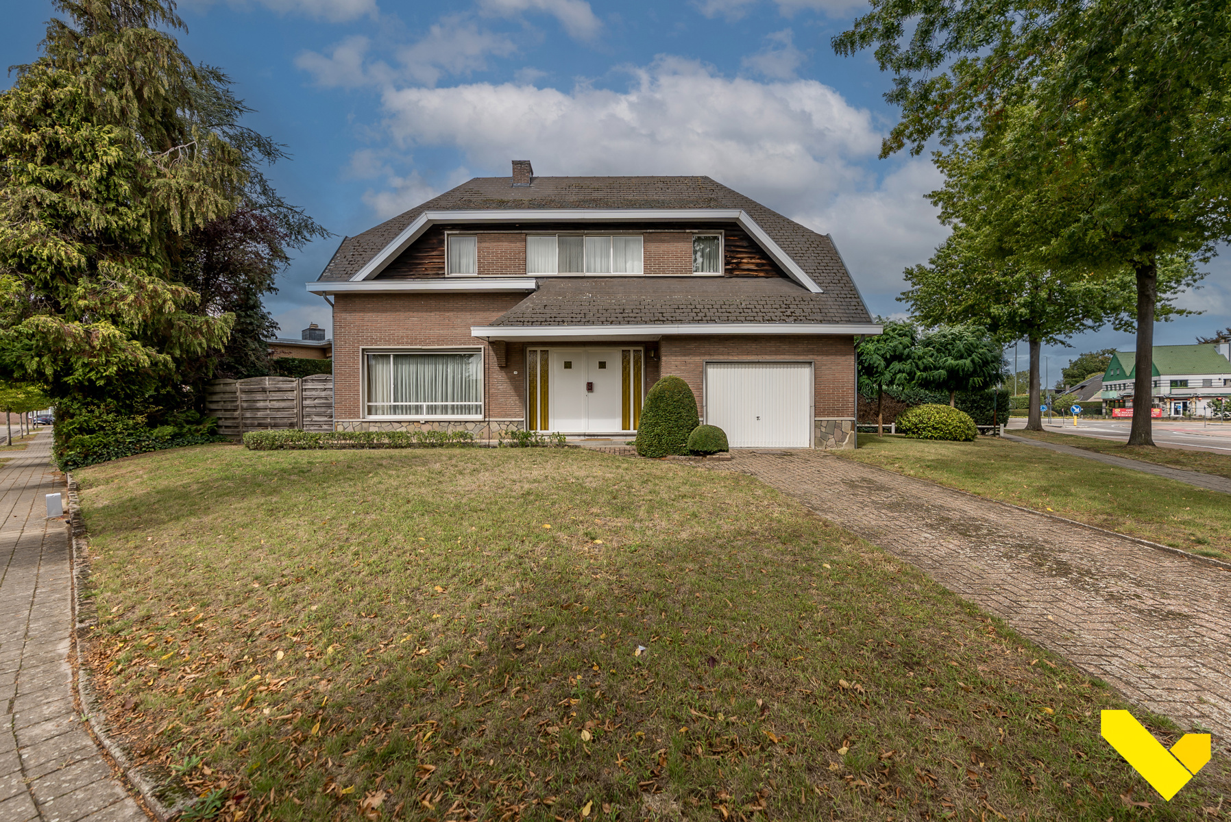 Eéngezinswoning in het hartje van Tessenderlo - foto 2