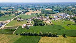 <p><span>Mooi perceel landbouwgrond van 7.043 m² te Schriek</span></p><p><span> </span></p><p><span>Prachtig en uitgestrekt perceel landbouwgrond, gunstig gelegen in een rustige en landelijke omgeving te Schriek.</span></p><p><span>Het weiland, gekend onder perceelnummer 0156BP0000, heeft een totale oppervlakte van maar liefst 7.043 m².</span></p><p><span>Het perceel is bereikbaar via een uitweg ter hoogte van Galgestraat 1.</span></p><p><span>Meer informatie?<br />Neem gerust contact op met ons kantoor via 015/755 444 of <span>info@immovercammen.be</span></span><span>.</span></p><p><span> </span></p>