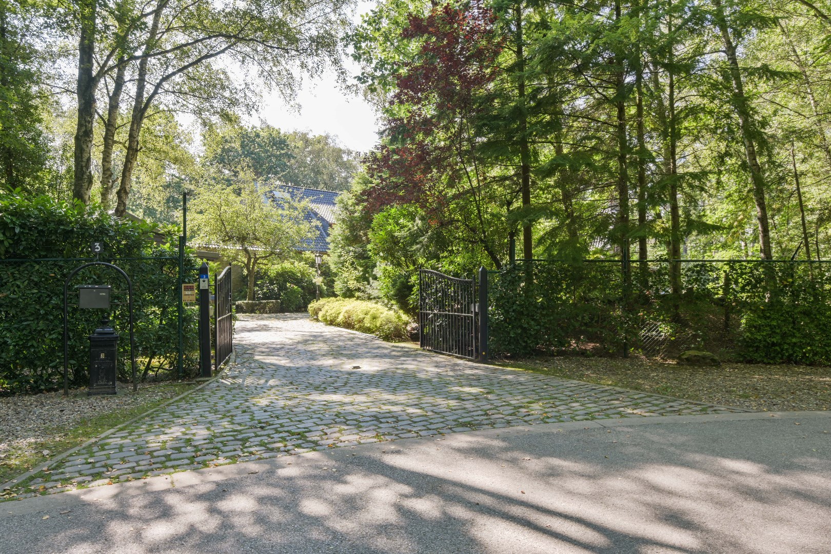 UITZONDERLIJKE VILLA MET GASTENVERBLIJF OP EEN PRESTIGIEUZE LOCATIE TE REKEM ! - foto 5