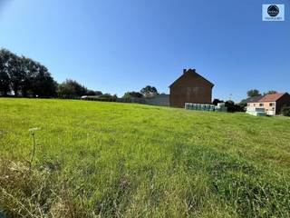 <p><span>PLOT OF LAND WITH AN AREA 14 ARE 61 CA</span></p><p><span>Target price: 149,000 euros</span></p><p><span>This very quietly located plot of land, next to No. 30 is suitable for a semi-detached building.</span></p><p><span>Width: front 18.02 m, rear 18 m</span></p><p><span>Depth on the left 81.06 m, right 81.31 m</span></p><p><span> </span></p><p><span>The land is ready for building.</span></p><p><span> </span></p><p><span>Urban development excerpt/information on request!</span></p><p><span> </span></p><p><span>For more info or visit call 0475/51.40.73 or send an email to info@svena.be</span></p><p><span> </span></p><p><span>These data are purely informative and we cannot be held liable for any inaccuracies.</span></p><p><span>The living space is only indicative.</span></p><p><span> </span></p>