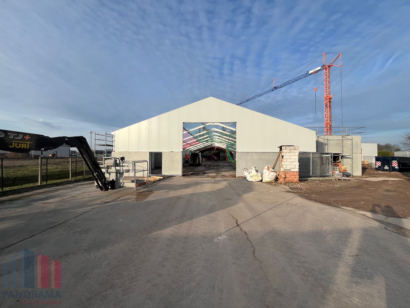 Hoogwaardig nieuwbouwmagazijn met ruim buitenterrein op vlot bereikbare locatie - photo 3