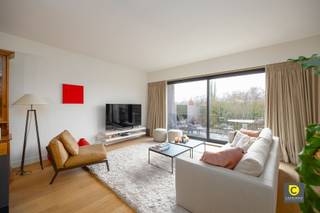 Stylish 2 bedroom apartment with sunny terrace on quiet and green locationThis well-kept and move-in ready 2 bedroom apartment combines comfort,...