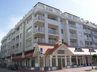 Gesloten garagebox gelegen op de Zoutelaan in het centrum van Knokke.Gelegen te Mussenpad, een zijstraat van de Zoutelaan, vlakbij de Van...