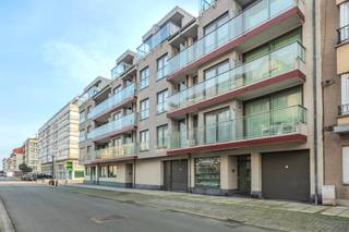 Staanplaats te koop op een absolute toplocatie in Westende-Bad, Oorlogsinvalidenlaan 17. De staanplaats bevindt zich ondergronds op -1 in...