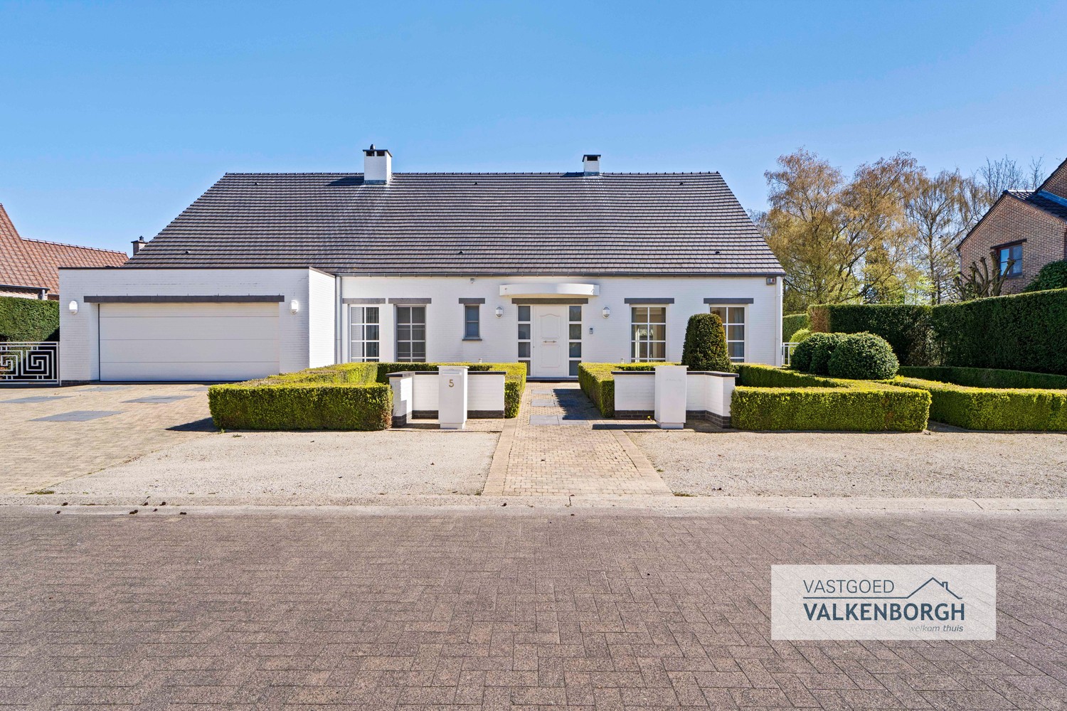 Uitzonderlijke villa op toplocatie met 30m straatbreedte en uitbreidingspotentieel. - foto 3