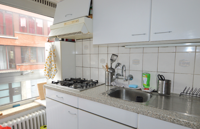 Appartement voorzien van 2 slaapkamers, terras en garagebox - foto 4