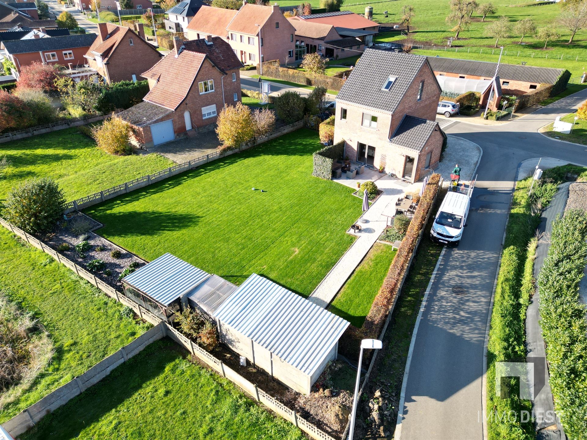 Instapklare woning met 3 slaapkamers en zonnige tuin - foto 2