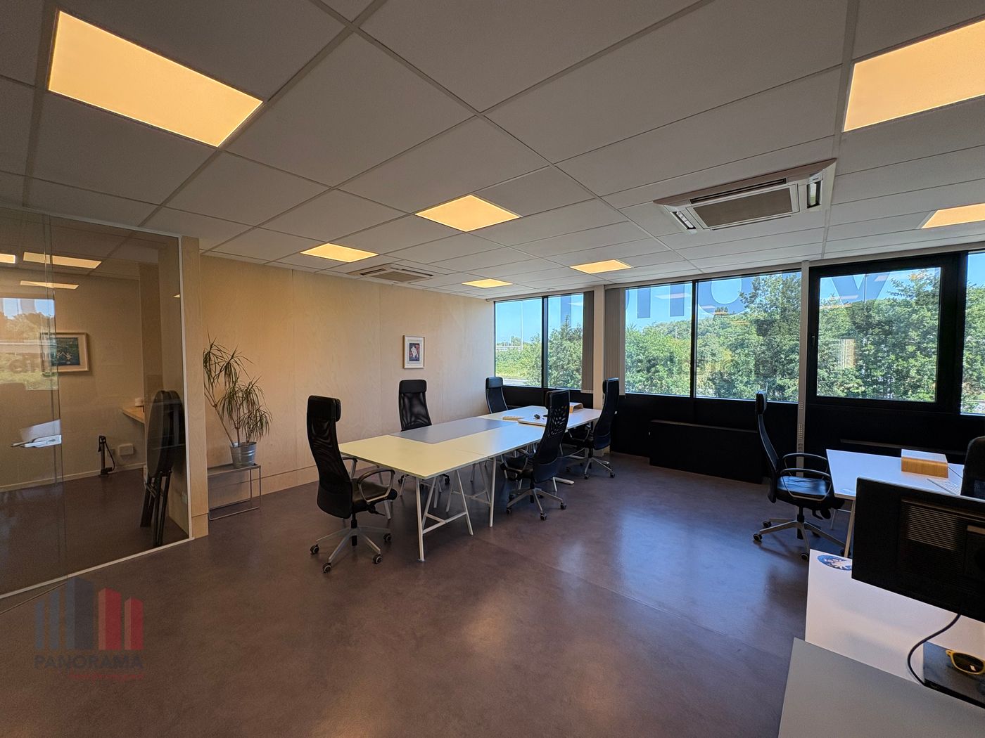 Uitstekend gelegen kantoorruimte van 237 m² aan de E17 te Gent - foto 2