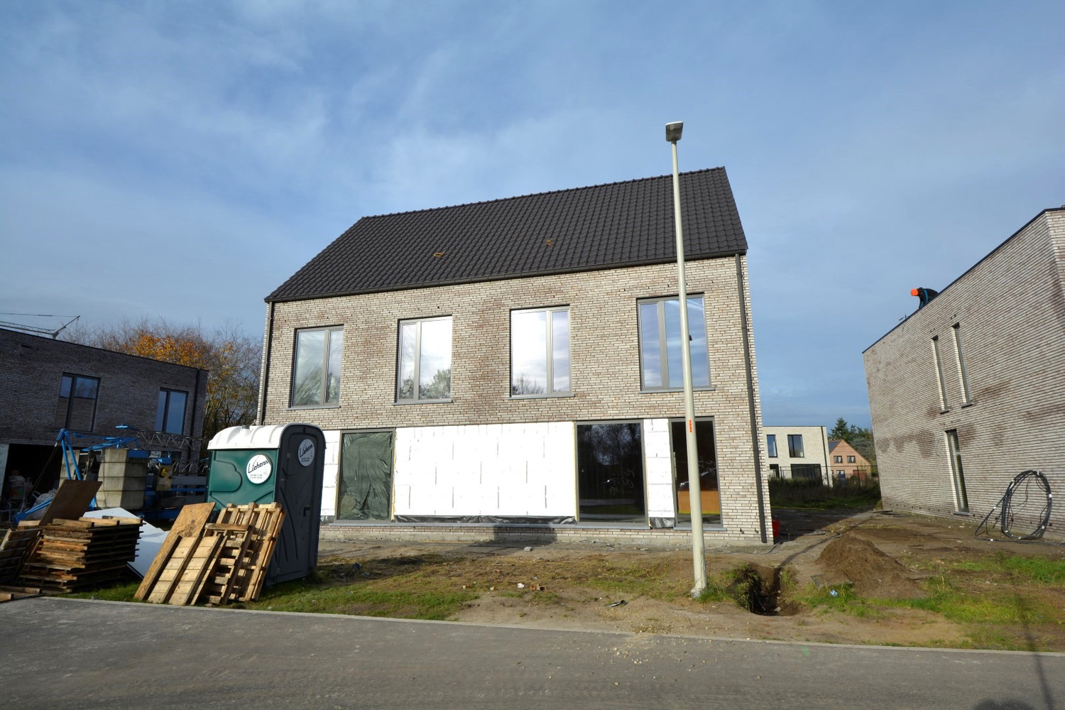 NIEUWBOUWPROJECT MET 7 ENERGIEZUINIGE WONINGEN! - foto 5