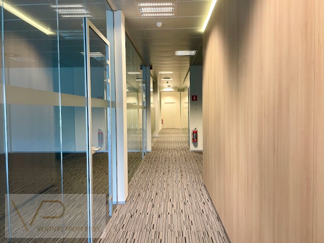 Moderne kantoren te huur op strategische ligging - photo 4