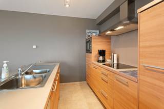 Découvrez cet appartement spacieux et lumineux, idéalement situé dans un emplacement de premier choix à proximité immédiate de la digue. Vous...