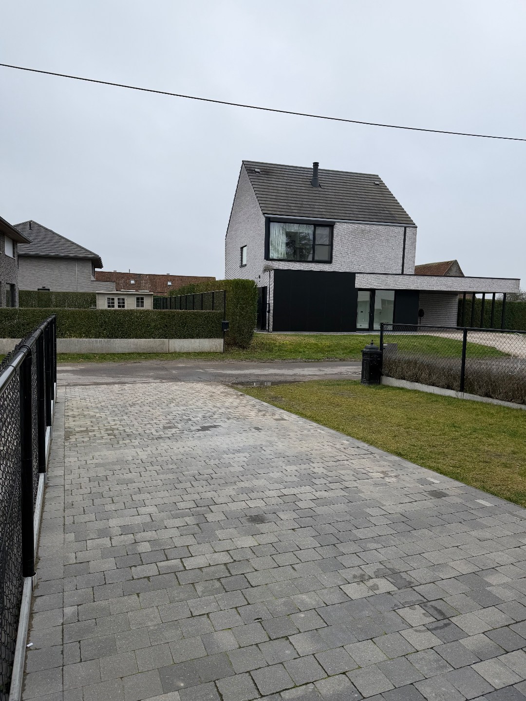 Charmante, volledig gerenoveerde woning met tuin - foto 2