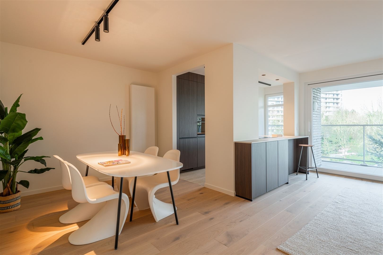 Hoogwaardig gerenoveerd 2 slpk appartement l Fruithoflaan - foto 3