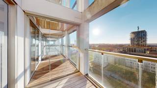 Recent appartement met royaal zuidgericht terras en zicht op de Schelde.Nieuw gebouw voldoet aan zeer strenge energiezuinige regeling.Inkomhal met...