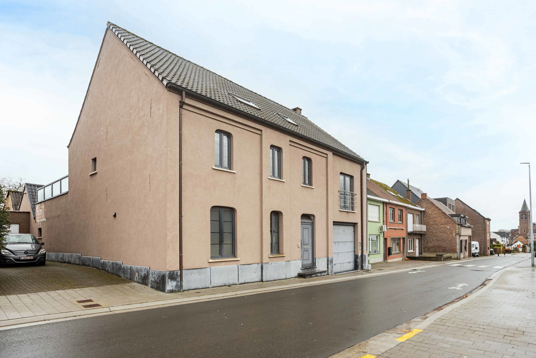 Polyvalente woning met groot magazijn! - foto 4