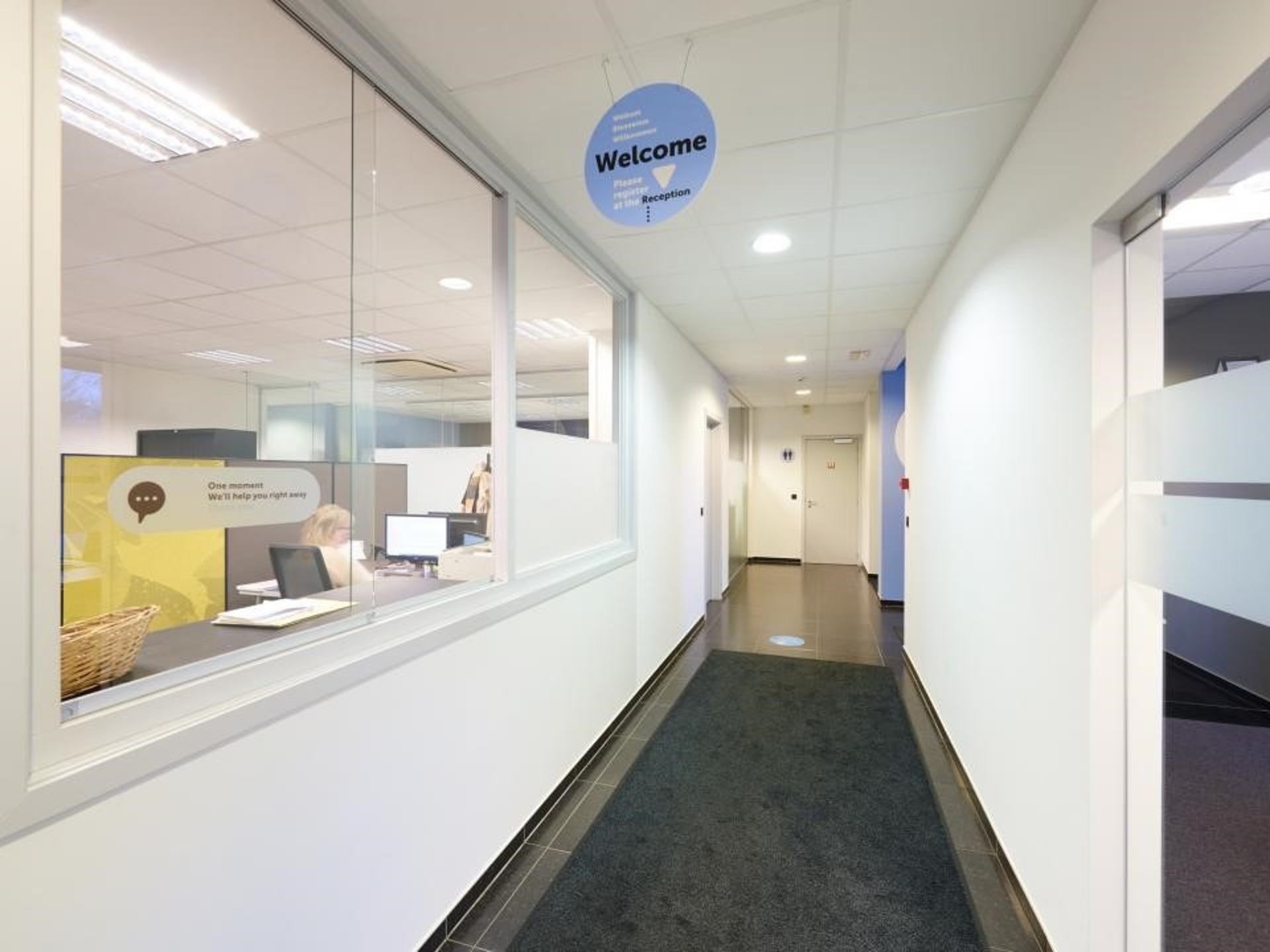 Commercial à louer à Geel - photo 3